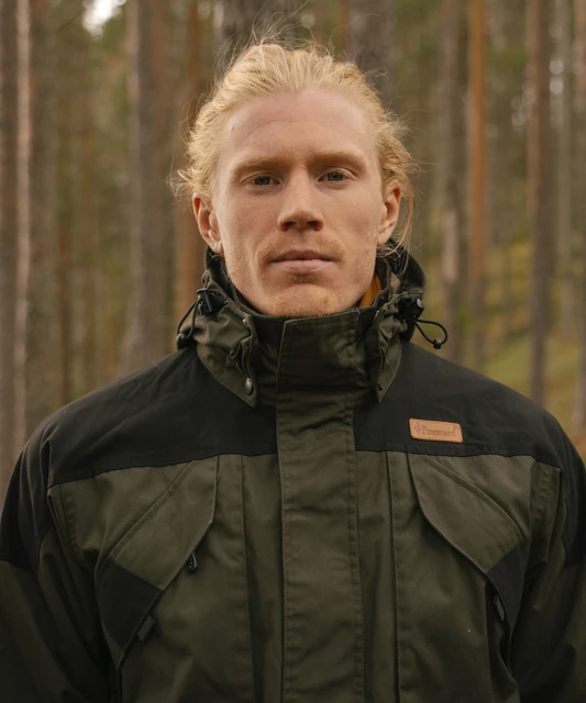 Pinewood-Lappland-Extreme-20-Jacket-Mens_Mossgreen-Black-5