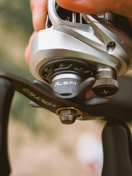 Abu Garcia Revo Rocket LP 10.1:1 0,36 mm/115 m 215 grammes 10+1 roulements à billes