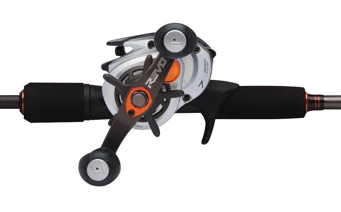 abu-garcia-revo-x-baitcast-combo-angelset-baitcast-rolle-detailansicht