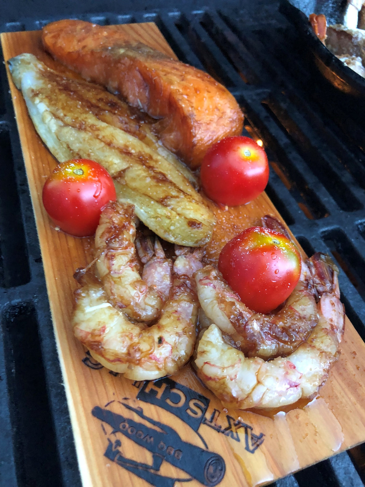 Axtschlag Planche à barbecue en bois de cerisier, 2 pièces, 40 * 15 * 11 mm